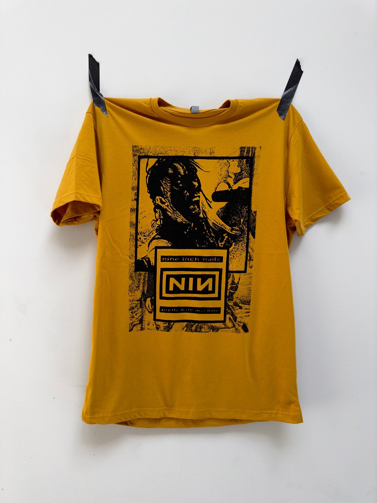 NIN - ANTIQUE GOLD