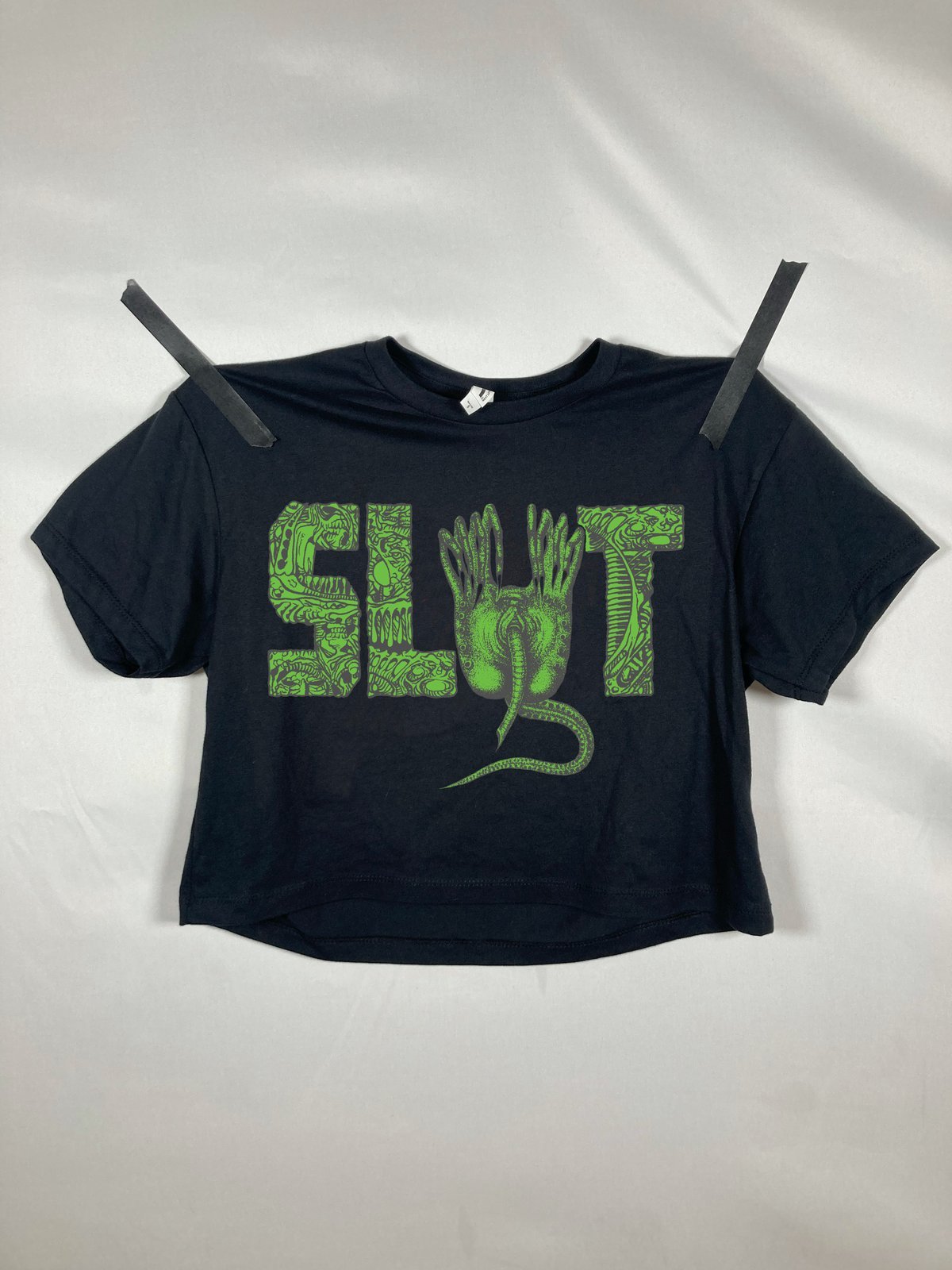 ALIENSLUT - CROP / BLACK