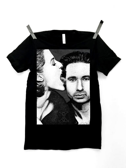 X-FILES - LICK - BLACK